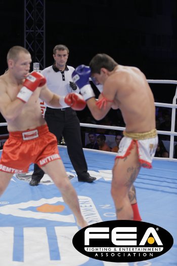 SUPERFIGHT WEIGHT 83 kg Tutu Constantin (MOLDOVA ) VS Sem Braan (HOLLAND)