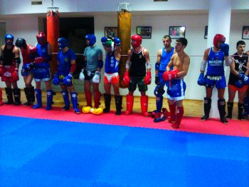 Бойцы Thai Boxing Club не спешат на отдых