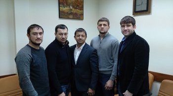 Двое сильнейших молдавских бойцов К-1 Степан Кырлиг и Максим Болотов подписали контракт с ассоциацией ФЕА