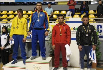 Борец Иван Замфиров завоевал для Молдовы первую медаль на ЧЕ в Польше 