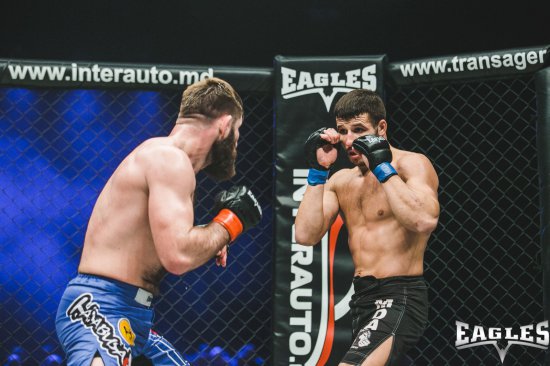 EAGLES VII Title fight. Serghei Barbarosa vs Luca Poclit. -77kg.